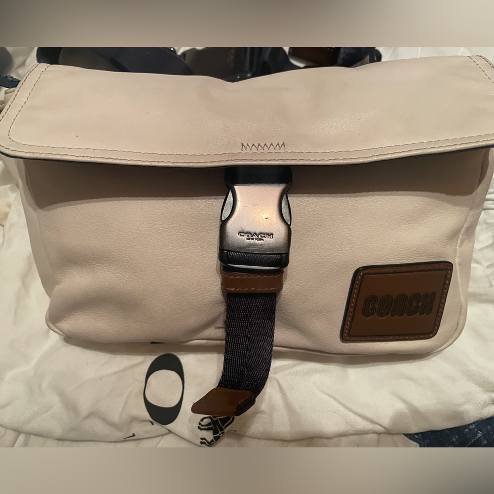 Coach Cross Body Bag/ Fanny pack/ Belt Bag, white